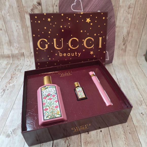 Women's Gucci Flora Gorgeous Gardenia 3 pcs Set - Picture 1 of 4